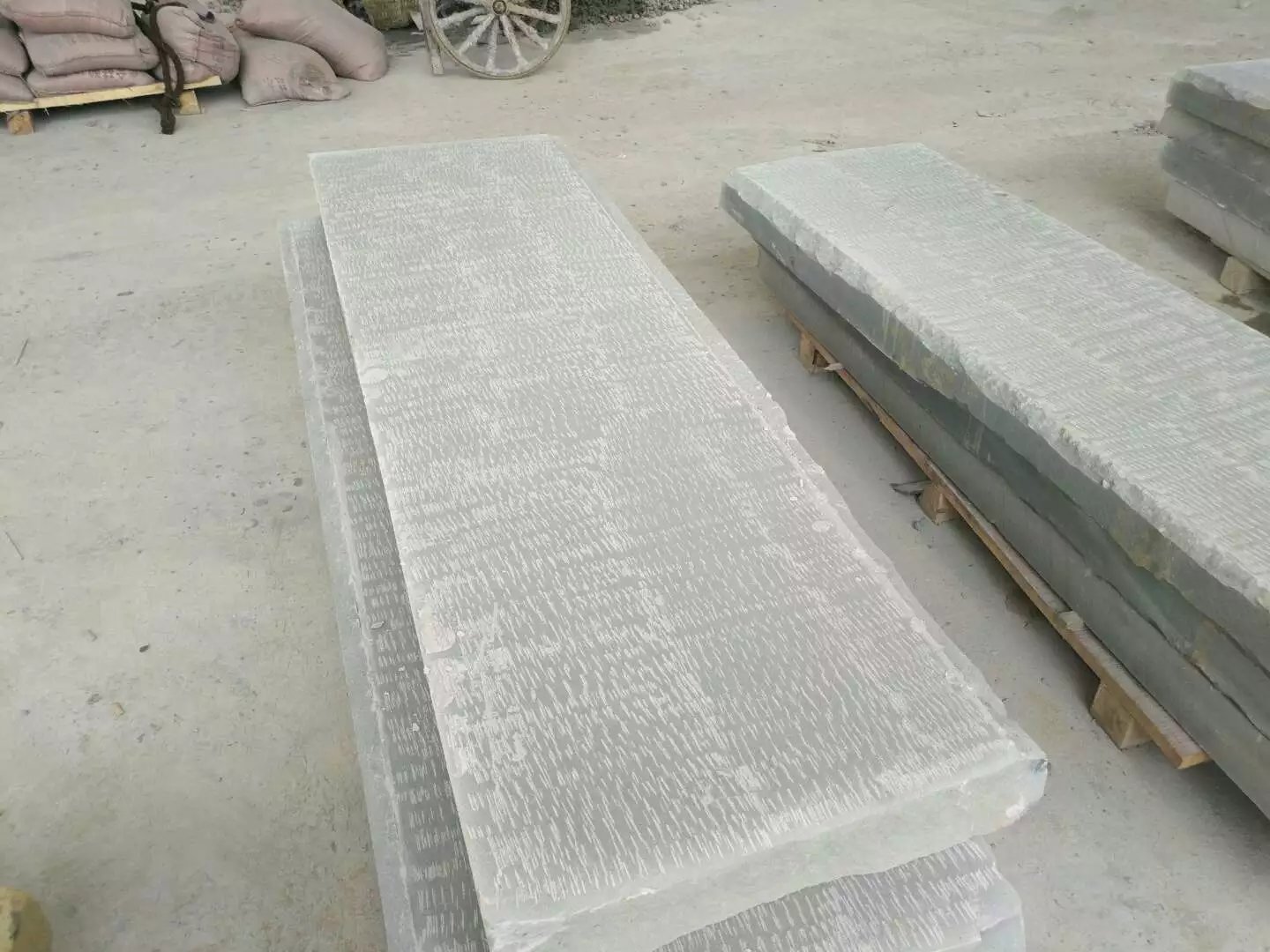 砂巖加工表面